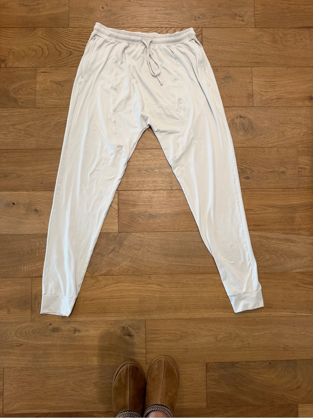 ALO Yoga Conquer Revitalize Pant - Cream - Sz M - Picture 2 of 8